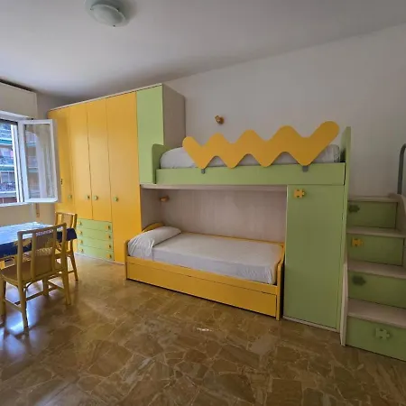 Rainbow's House Apartman *